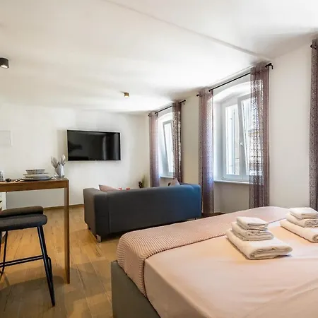 Appartement Portarata 1 *